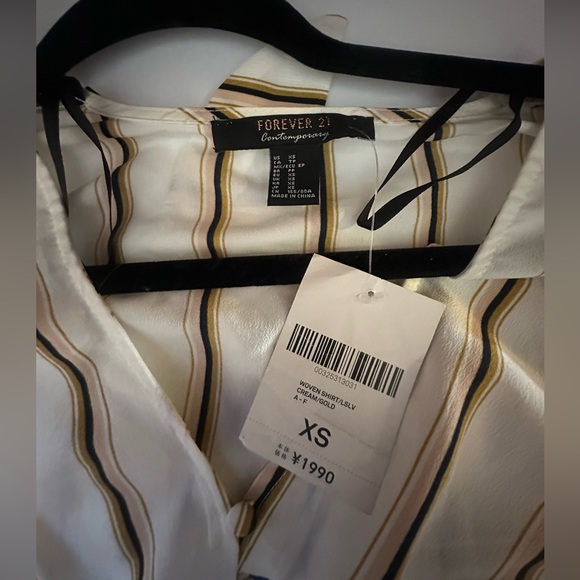 Forever 21 Striped Cropped Women's Top - Picture 3 of 5